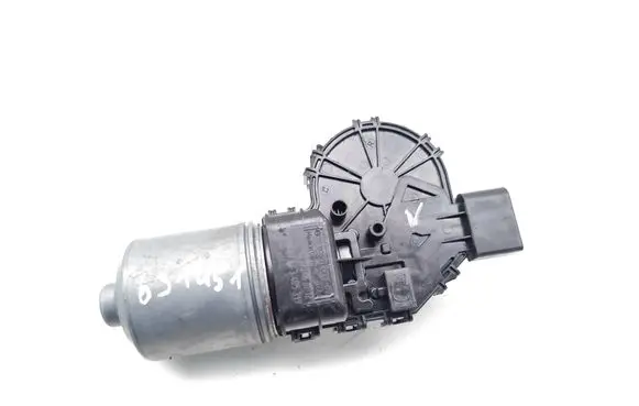 BMW X3 E83 Wiper motor 3405319 0390241770 67633405319