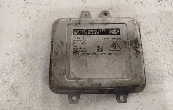 Nissan Qashqai Headlight ballast module Xenon 5DV00961000 22010971