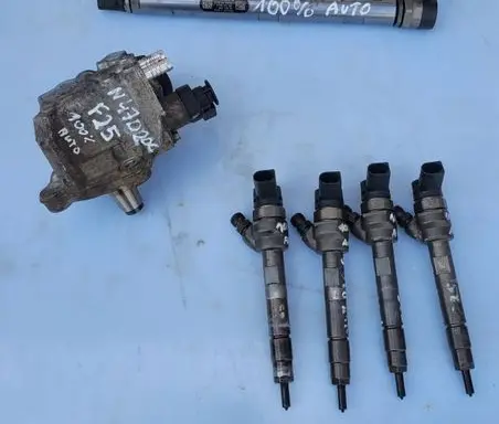 BMW X3 F25 Fuel injection high pressure pump