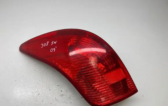 Peugeot 308 Rear/tail lights