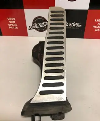 Skoda Octavia Mk2 (1Z) Accelerator throttle pedal 1K1721503N