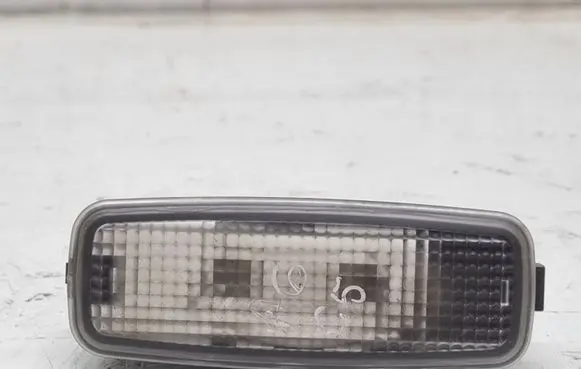 Audi A6 S6 C5 4B Other interior light 8L0947105A
