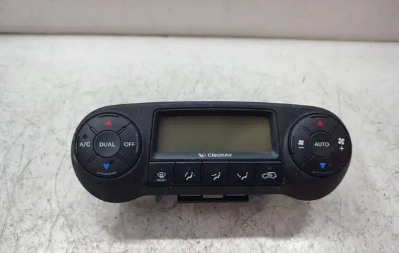 Hyundai ix35 Climate control unit 972502Y700 TFT0682