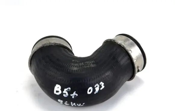Volkswagen PASSAT B5.5 Intercooler hose/pipe 3B0145834AC