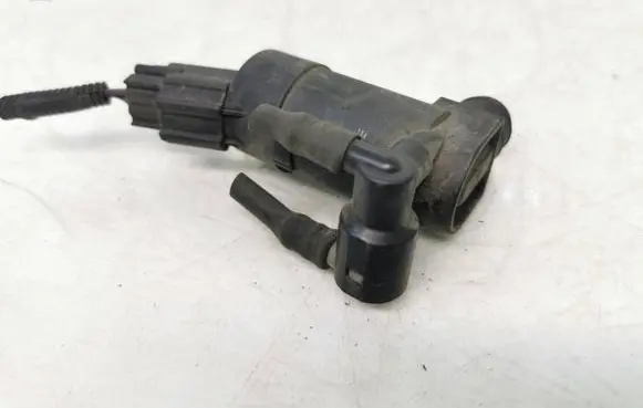 Ford Mondeo MK IV Headlight washer pump 