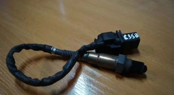 BMW 5 F10 F11 Lambda probe sensor 1928404682 C358