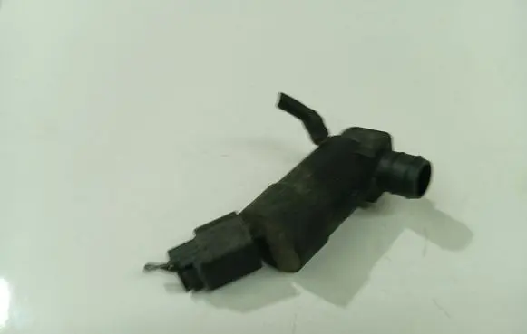 Ford Mondeo MK IV Windscreen/windshield washer pump 