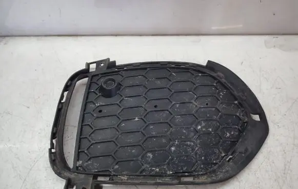 BMW X5 F15 Front bumper lower grill 805685