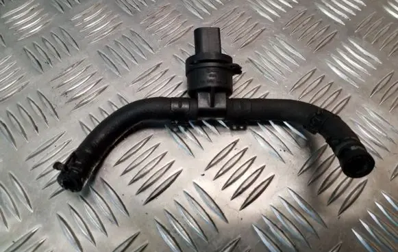 Volkswagen Touran I Fuel temperature sensor 038906081B