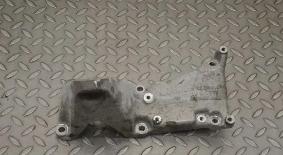 Porsche Panamera (970) Engine mounting bracket 7P8198307