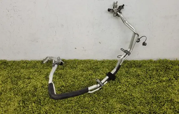 Jaguar XE Air conditioning (A/C) pipe/hose Hk83-19a834-cb