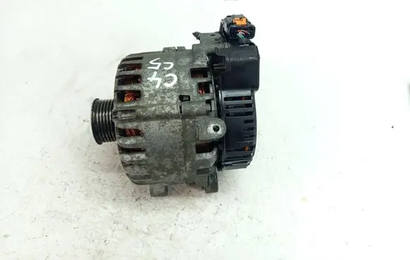 Peugeot 208 I Generator/alternator 9675753680