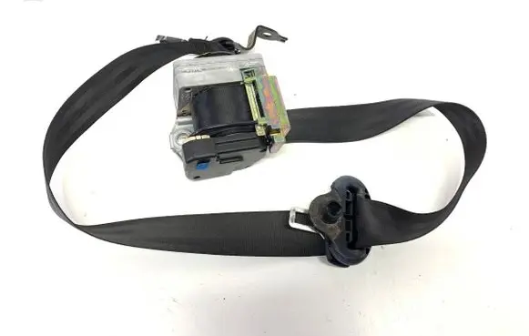 Skoda Fabia Mk1 (6Y) Front seatbelt