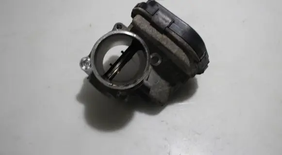 Ford Focus Engine shut-off valve 
