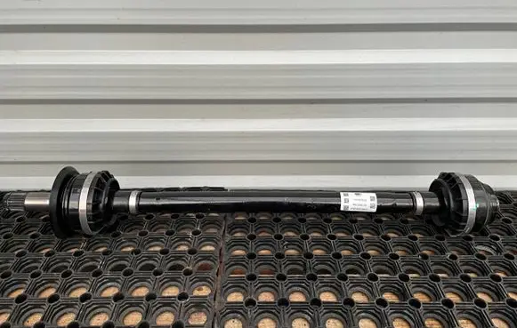 BMW 3 G20 G21 Rear driveshaft 9423549