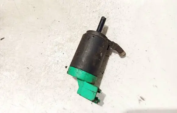 Windscreen/windshield washer pump