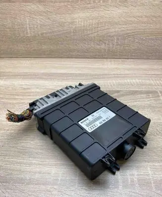 Audi A4 S4 B5 8D Engine control unit/module ECU 028906021F 0281001366 WITHPLUG