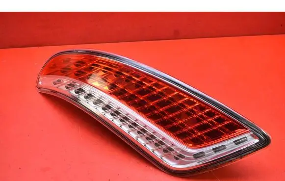 Chrysler Delta Rear/tail lights 51808847