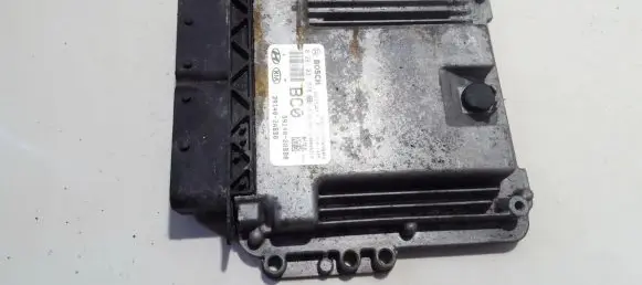 Hyundai Tucson TL Engine control unit/module 0281031578 39140-2ABB0