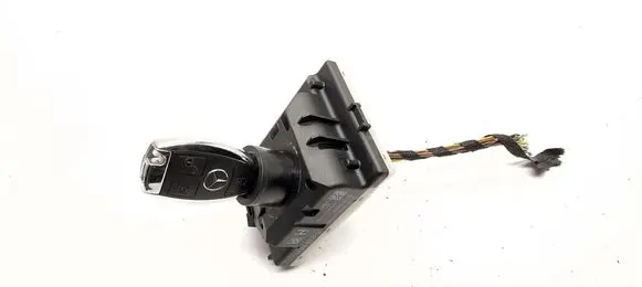 Mercedes-Benz C W205 Ignition lock A2059006713