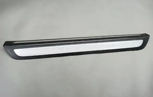 Audi Q5 SQ5 Side skirt front trim 8R0853374 8R0853374C