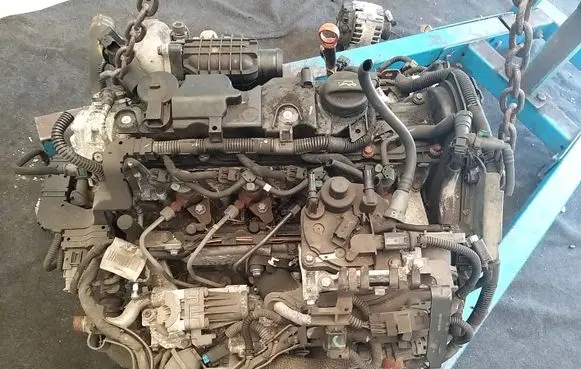 Citroen C3 Picasso Engine swap DV6D