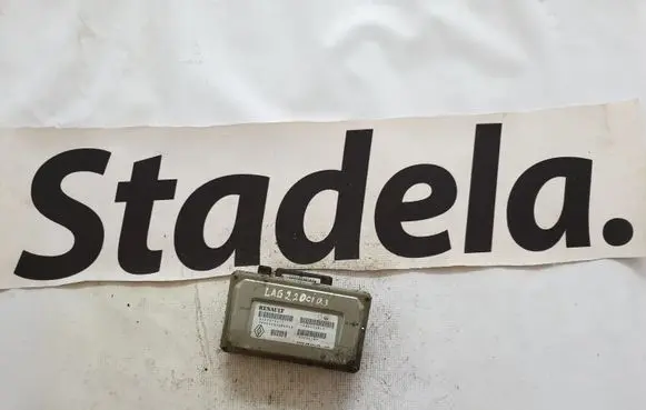 Renault Laguna II Engine control unit/module 8200274277