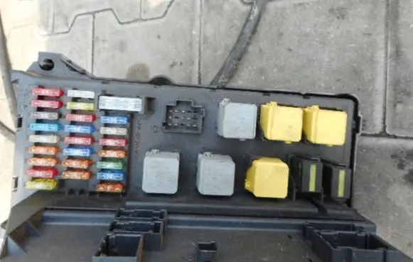 Mercedes-Benz Sprinter W906 Fuse module A9065454301