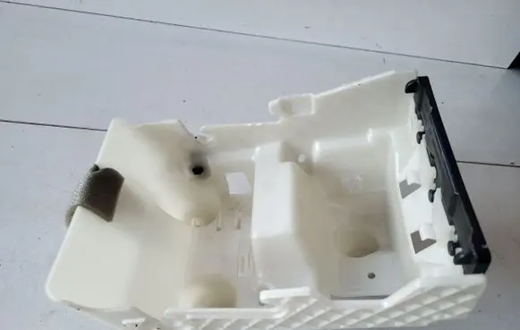 Peugeot 2008 I Other engine bay part 9655321280
