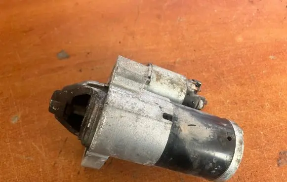 Citroen C4 II Starter motor 9663528801 96635288