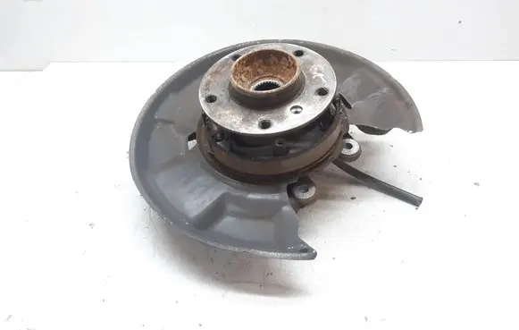 BMW 3 E92 E93 Rear wheel hub spindle/knuckle