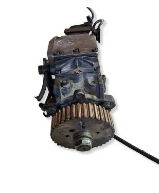 Audi A4 S4 B6 8E 8H Fuel injection high pressure pump 059130106J