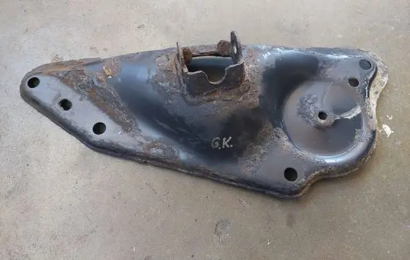 Citroen C4 Grand Picasso Front shock absorber mounting bracket 