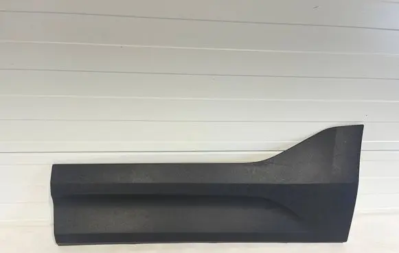 Volvo XC40 Rear door trim (molding) 31448318