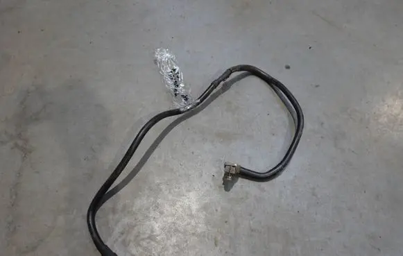 Volkswagen New Beetle Negative earth cable (battery) 
