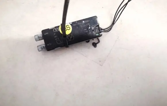 Audi A6 S6 C6 4F Antenna control unit 4f9035225a