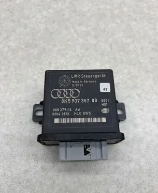 Audi A5 8T 8F Light module LCM 8K5907357 00837914 00040513