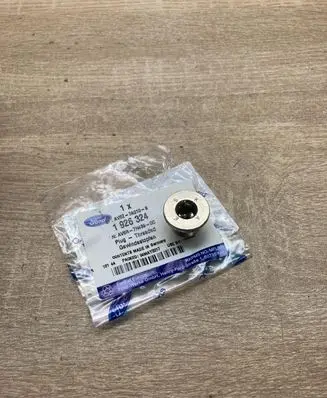 Ford Mondeo MK V Other gearbox part 1926324 AV6R7N439GC TRANSMISSIONBOLT