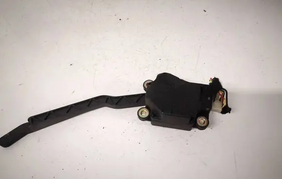 Volvo V70 Air flap motor/actuator 74933F