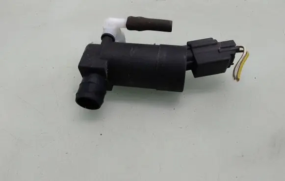 Ford Focus ST Windscreen/windshield washer pump