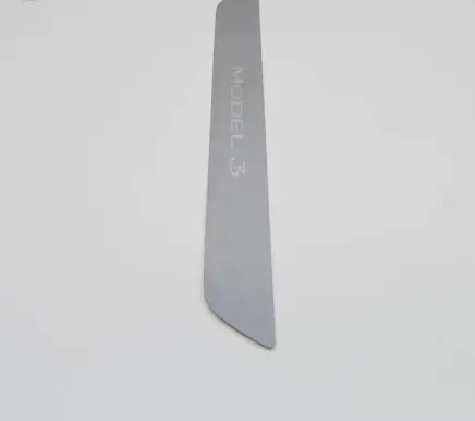 Tesla Model 3 Front sill trim cover 109084400C