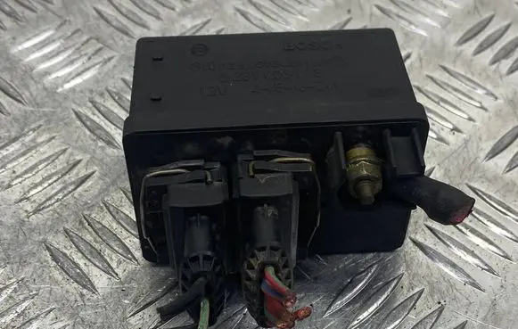 Fiat Ducato Glow plug pre-heat relay 0281003018
