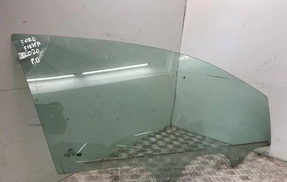 Ford Fiesta Front door window glass four-door 43R011582