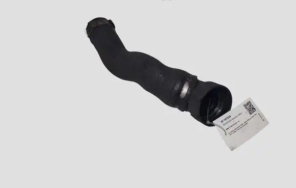 BMW 5 E60 E61 Air intake hose/pipe