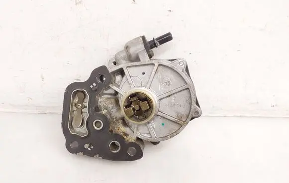 Opel Astra K Vacuum pump 12662789 53111995 9140300240