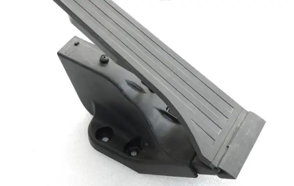 Mercedes-Benz C W205 Accelerator throttle pedal A2053000004