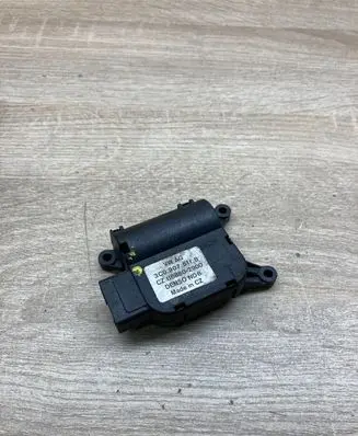 Skoda Superb B6 (3T) Air flap motor/actuator 3C0907511B 1168802900