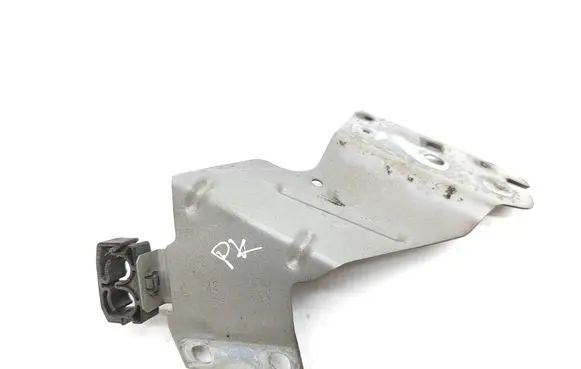 Maserati Ghibli Fender mounting bracket