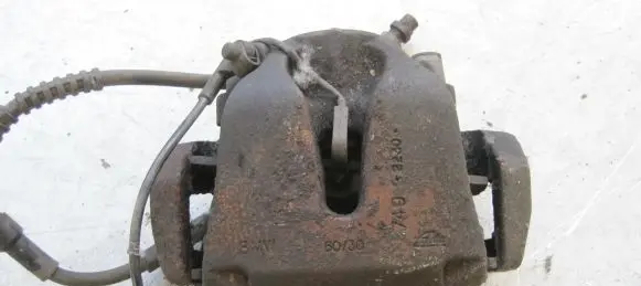 BMW X5 E53 Front brake caliper 6030