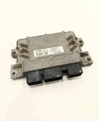 Renault Clio II Engine control unit/module 8200454467 S120201108B 8200400246